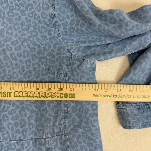 Soft SurroundingsWomens XL Cheetah Print Denim Shirt Button Down Roll Tab Sleeve - Picture 3 of 9